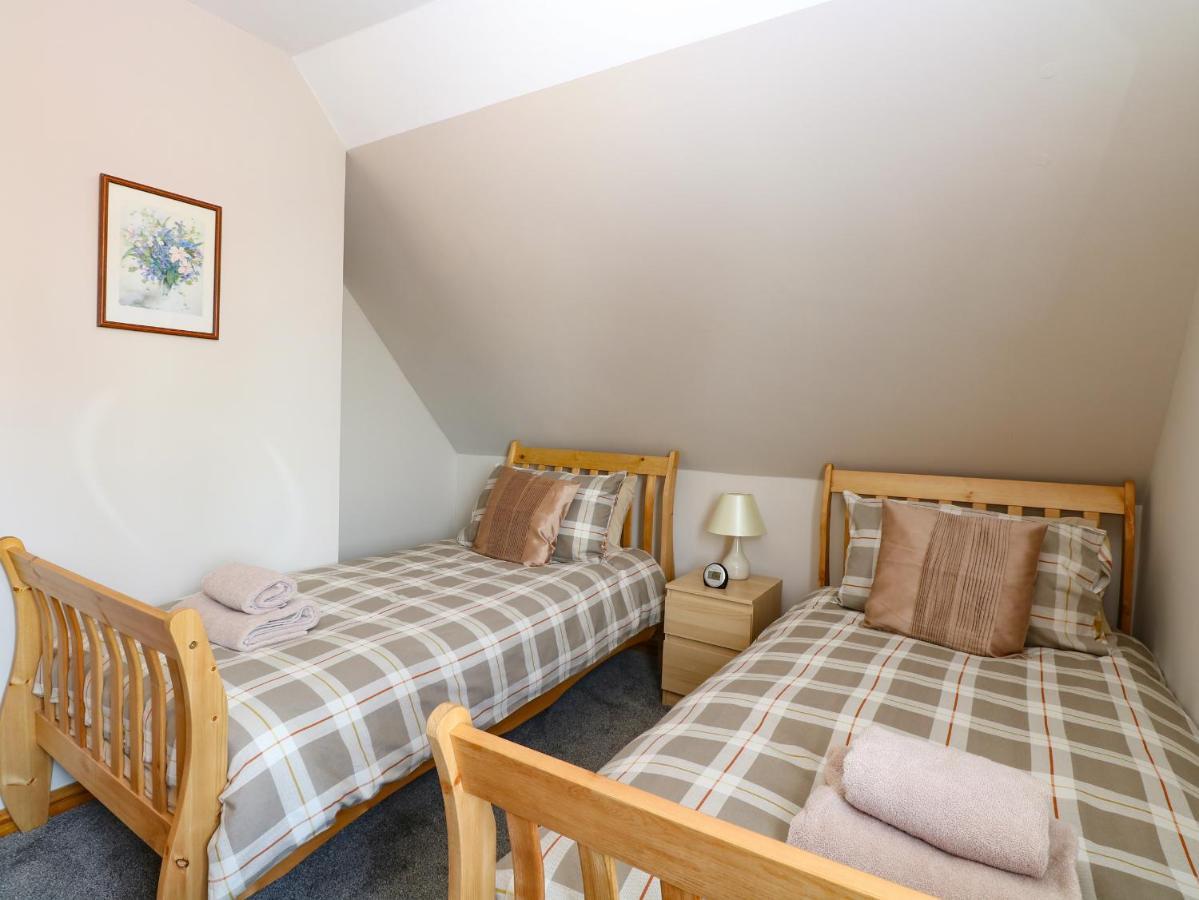 Villa Lillies Pad Thetford Exterior foto